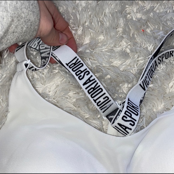 ✨LAST ONE✨ Victoria Secret White Mesh Sports Bra - Picture 3 of 9